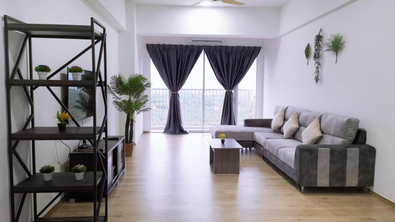 Traveler'S Homestay 旅人窝@ The Venus Sitiawan Kampong Lumut Kiri Εξωτερικό φωτογραφία