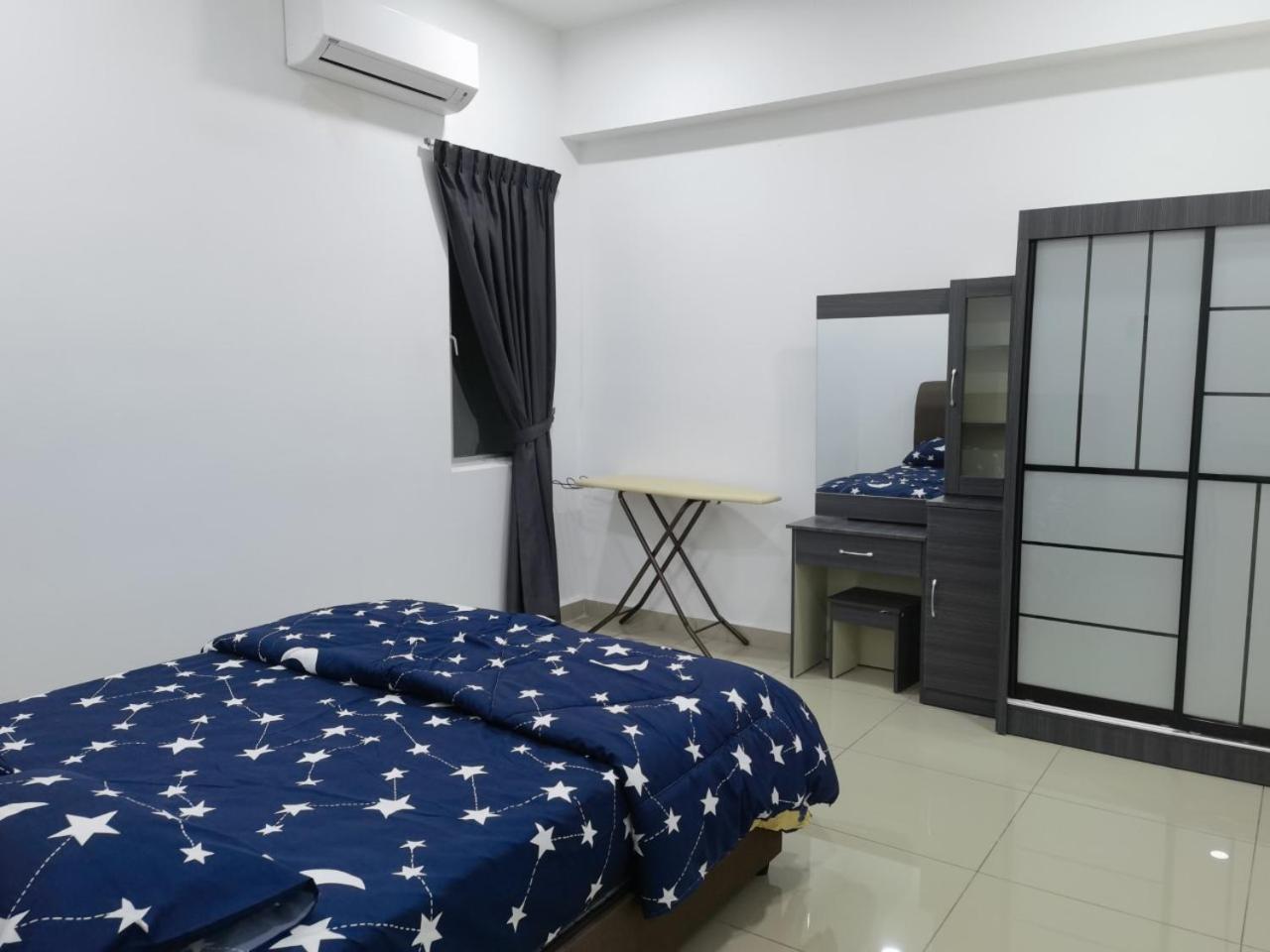 Traveler'S Homestay 旅人窝@ The Venus Sitiawan Kampong Lumut Kiri Εξωτερικό φωτογραφία